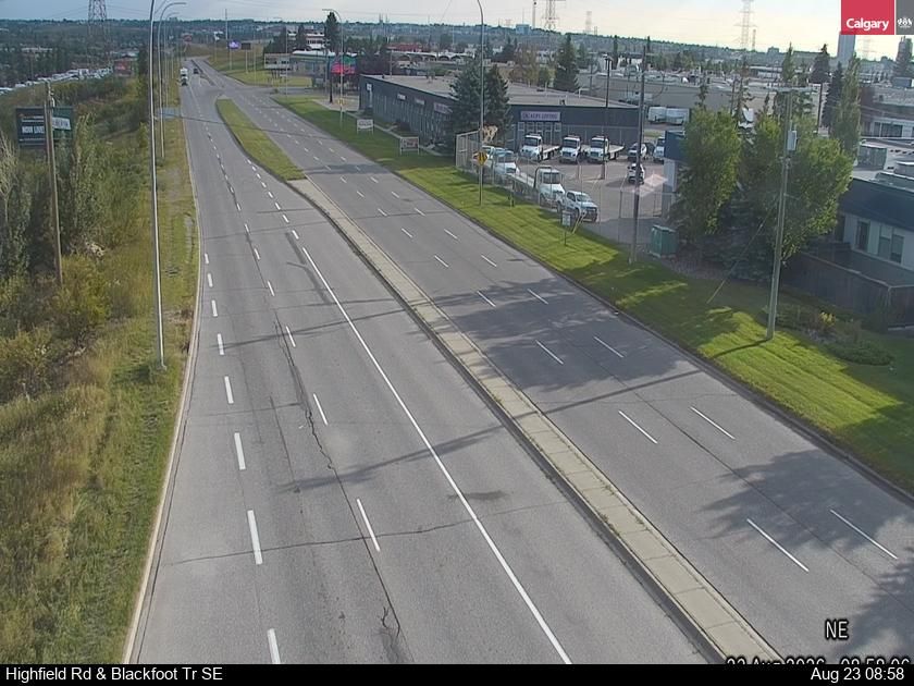 Highfield: Road - Blackfoot Trail SE