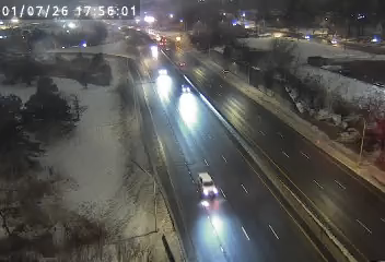 Syracuse › East: I-690 east of Exit 15 (Midler Ave)