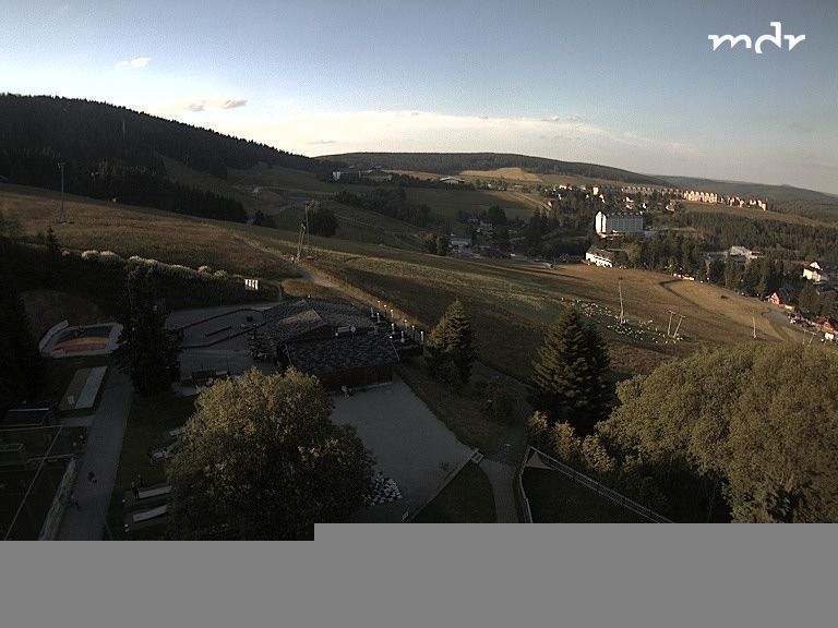 Oberwiesenthal: Blick auf Skihang und Ort