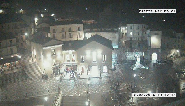 Rivisondoli: Piazza Garibaldi