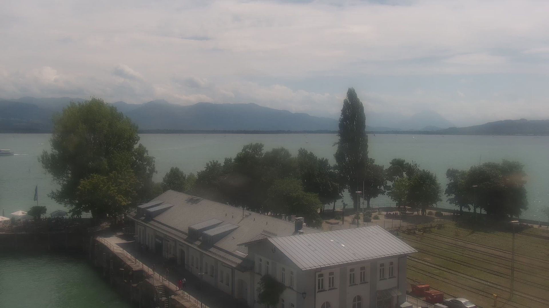 Lindau: Livespotting - Webcam am Bodensee mit dem einzigen Leuchtturm Bayerns