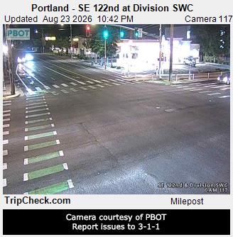 Maywood Park: SE 122nd at Division