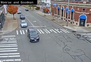 Rochester: Monroe Ave at S Goodman St