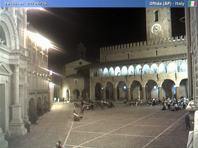 Offida: Piazza del Popolo
