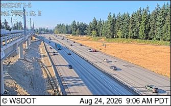 Seattle: I-5 at MP 173.8: NE 130th St