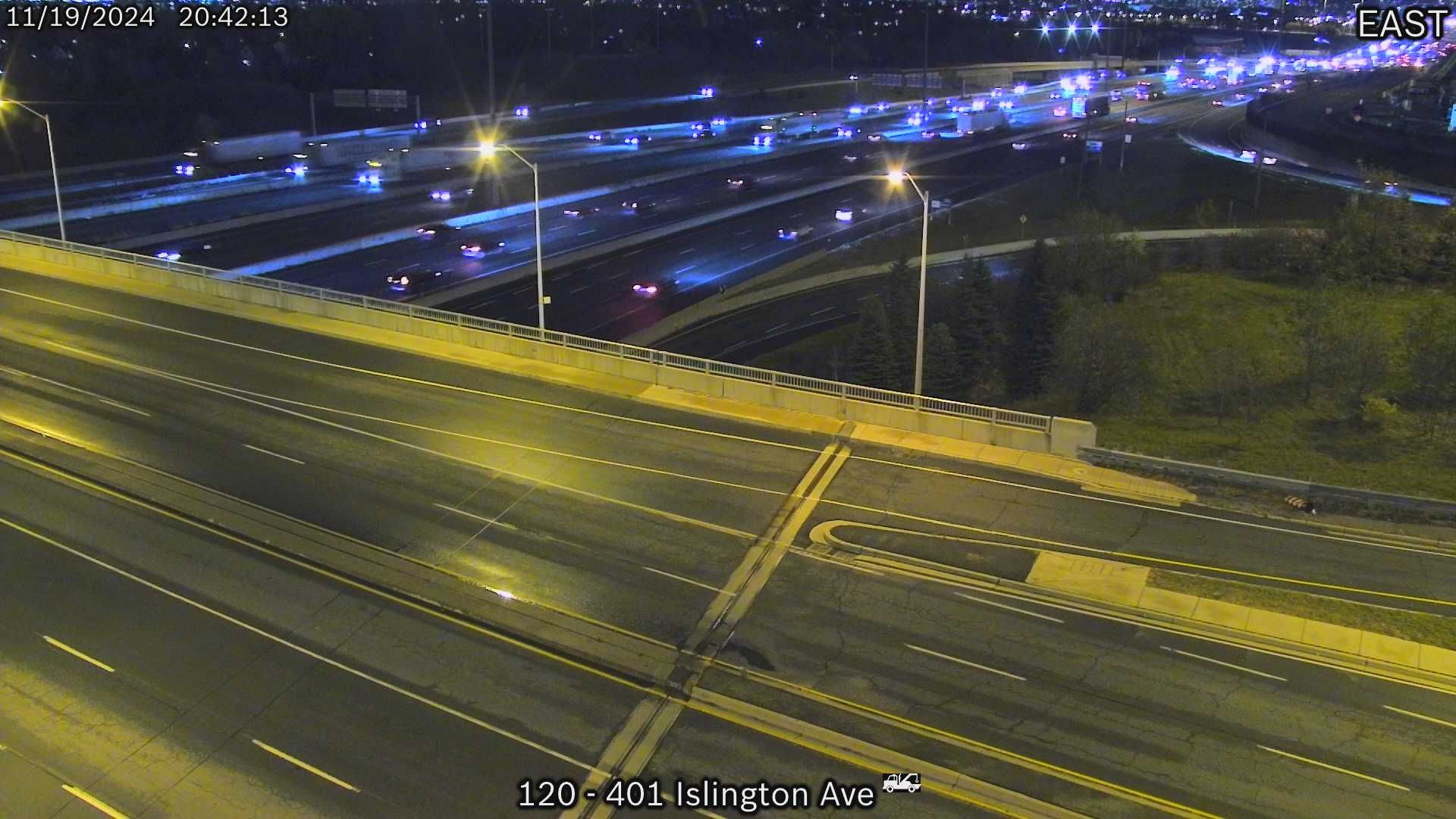 Etobicoke: Highway 401 near Islington Avenue