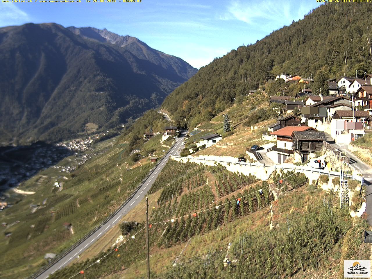Ravoire: Vue sur la route du Col de la Forclaz sur Martigny - France