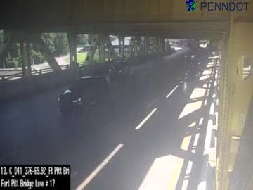 South Shore: I-376 @ MM 69.92 (FT PITT BRIDGE- LOWER DECK #17)