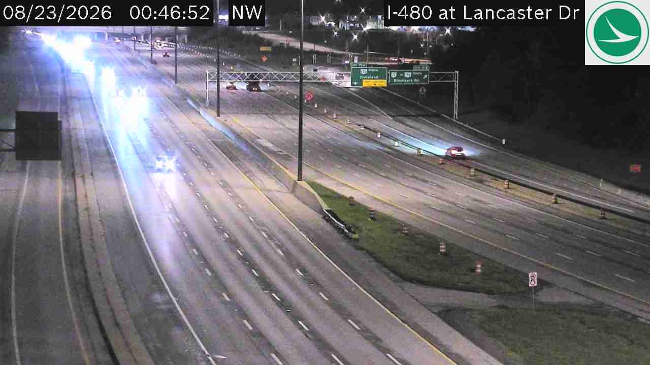 Brooklyn Heights: I-480 at Lancaster Dr