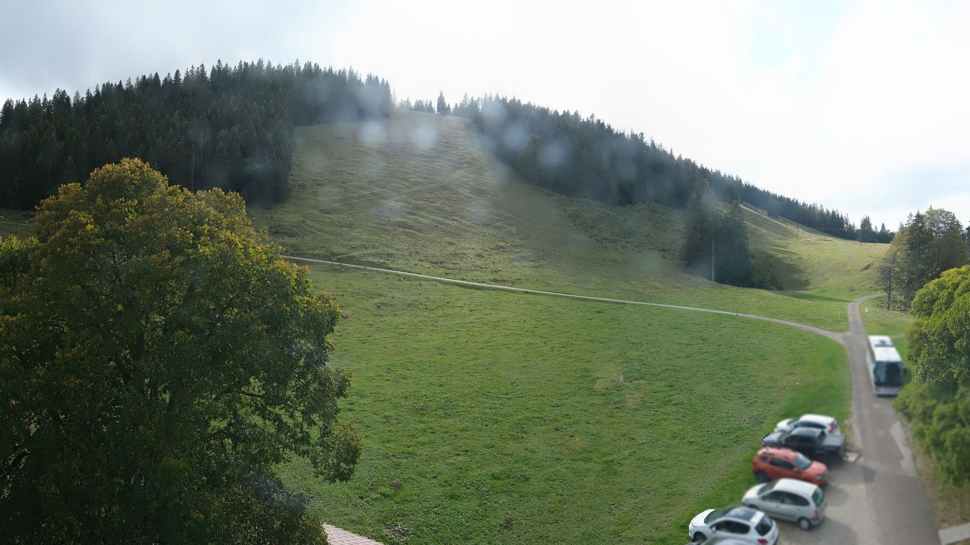 Buttes: Restaurant de la Robellaz - Val-de-Travers