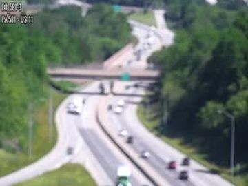 Sporting Hill: PA 581 @ EXIT 3 (US 11 SOUTH CARSLIE PIKE)
