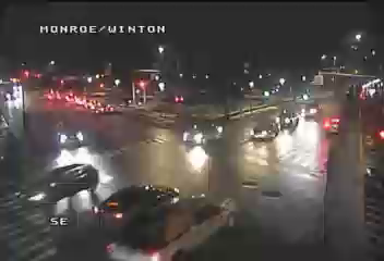 East Rochester: Monroe Ave at S Winton Rd
