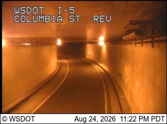 Seattle: I-5 at MP 165.4: Columbia St Express Lanes