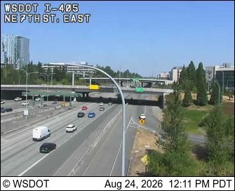 Bellevue: I-405 at MP 13.7: NE 7th St, East