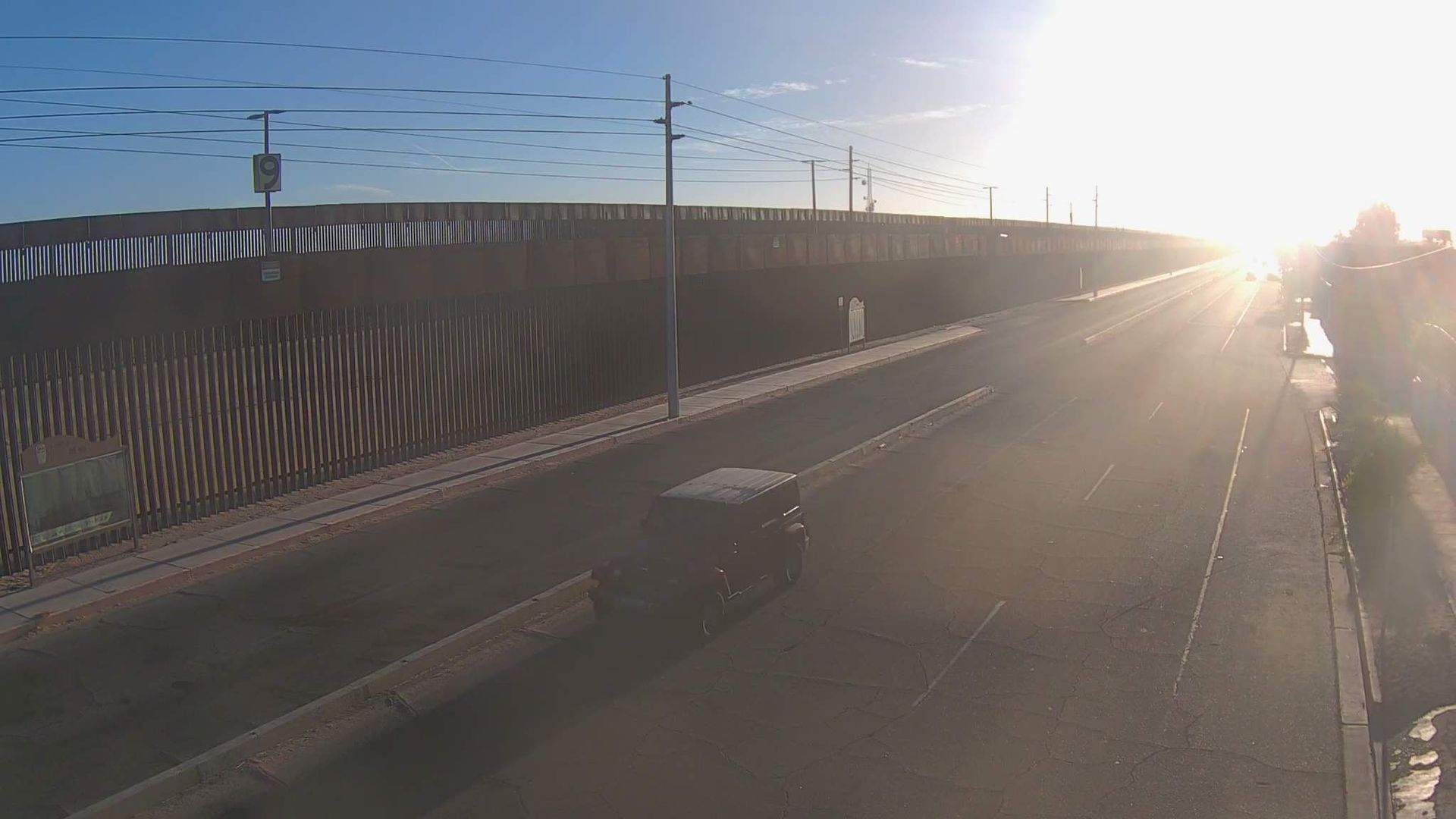 San Luis › East