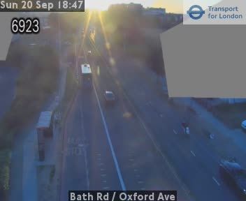 London: Bath Rd - Oxford Ave