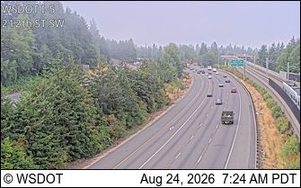 Lynnwood: I-5 at MP 179.6: 212th St SW