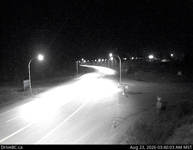 Tumbler Ridge › North-West: Hwy 29 at Hwy 52, looking west on Hwy