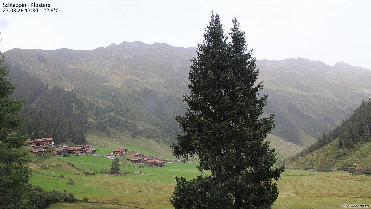 Klosters Dorf: Schlappin