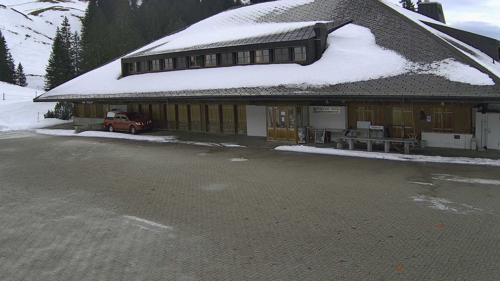 Ruschegg › West