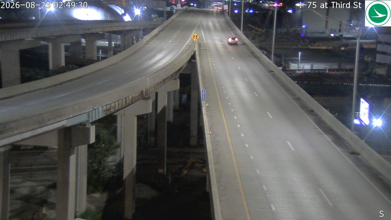 Pendleton: I-75 at 3rd St