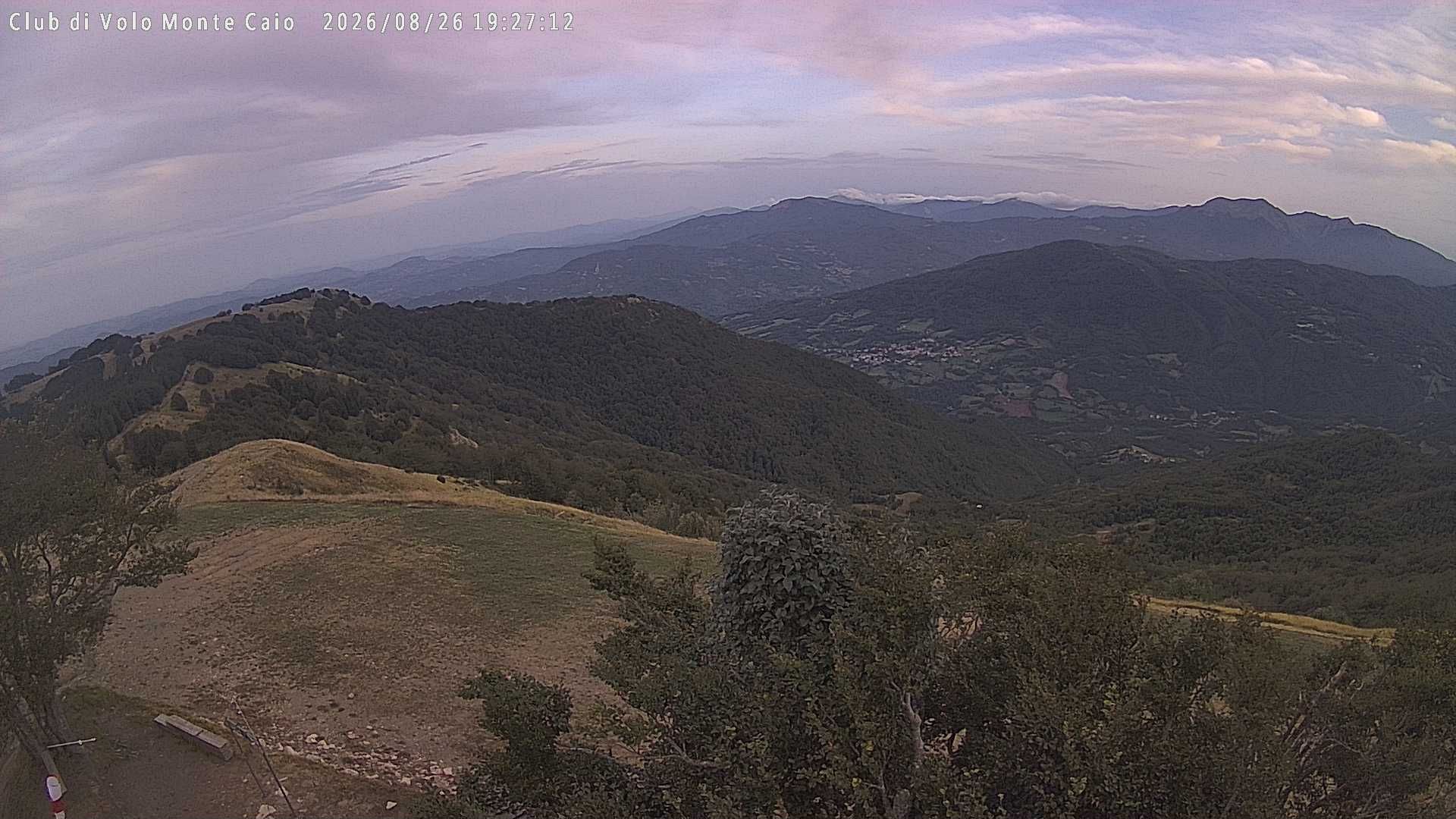Tizzano Val Parma › North-East