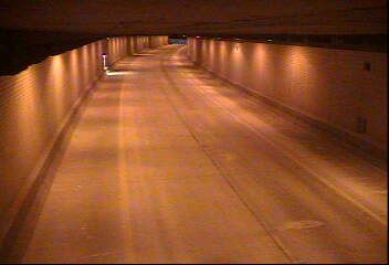 Duluth: I-35: I-35 NB (Leif Ericson Tunnel)