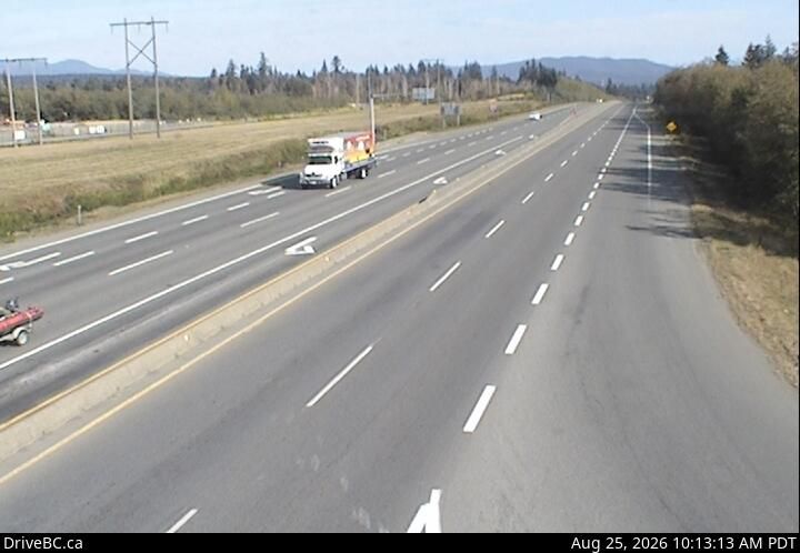 Campbell River › North: Hwy 19 at Willis Rd, about 2.5 km south of - looking north