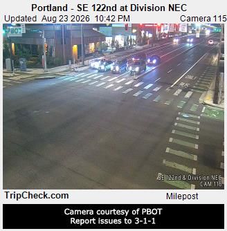 Maywood Park: SE 122nd at Division