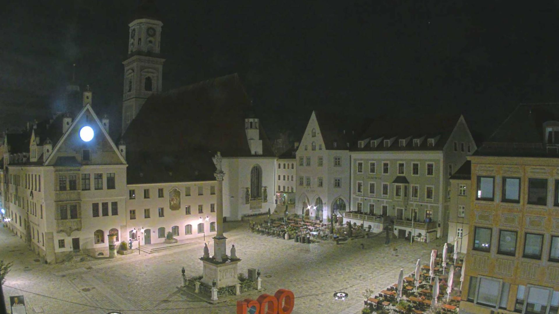 Freising: Marienplatz - Rathaus - Asamgebäude - Dom