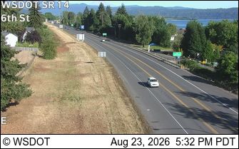 Washougal: SR 14 at MP 15.4: 6th St