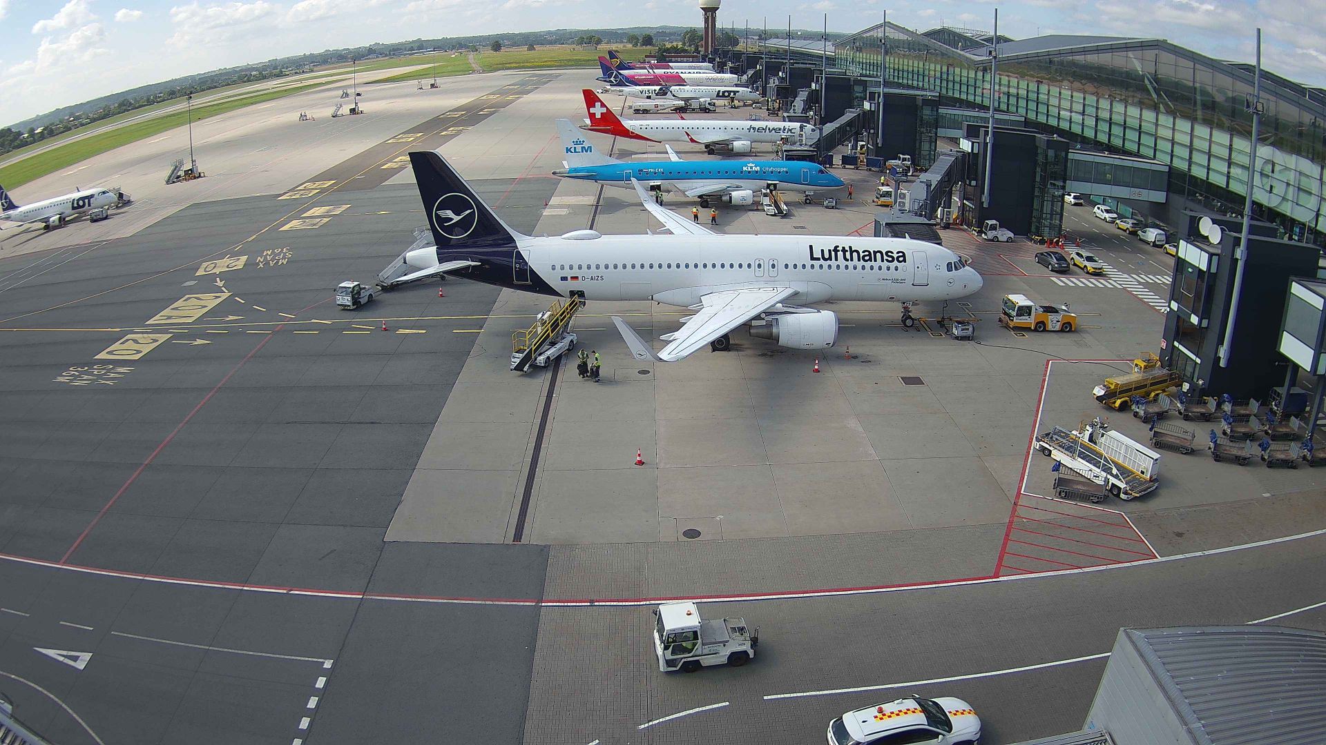 Gdansk: Airport