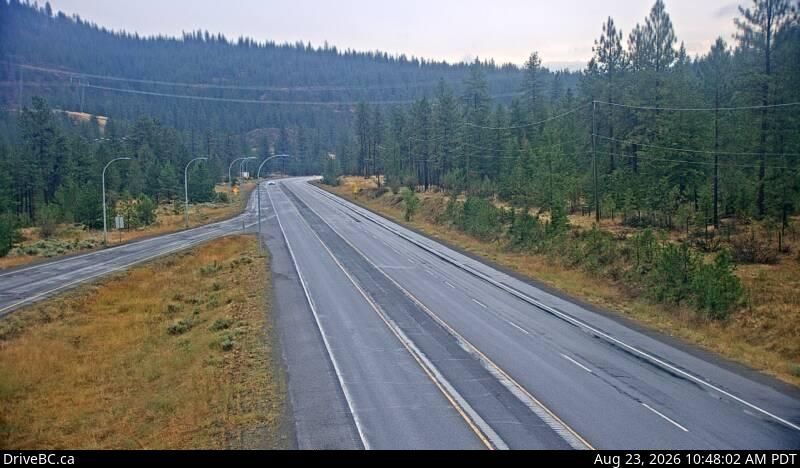Monte Creek › South: Hwy 97 at the - brake check, looking south
