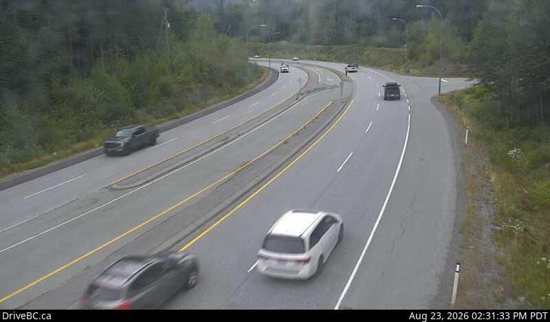 Squamish › North: Hwy 99, at Daisy Lake Rd about 26 km south of Whistler, looking north