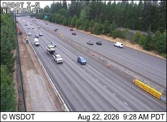 Kirkland: I-405 at MP 18.7: NE 98th St