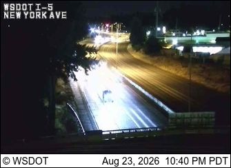 Lakewood: I-5 at MP 125.2: New York Ave