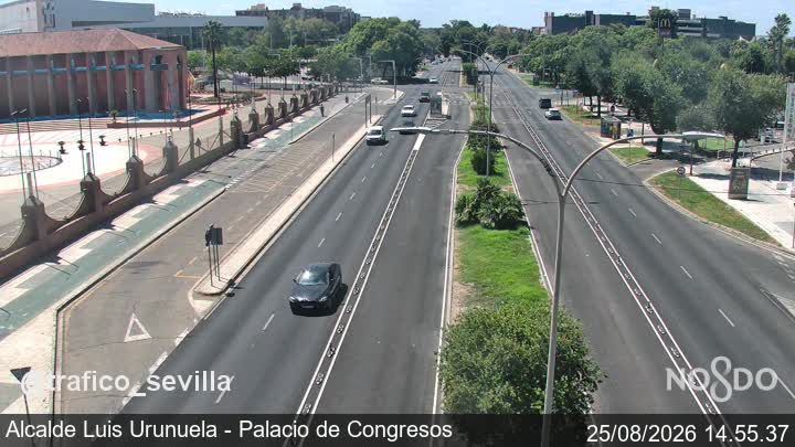 Seville: Av. Alcalde L. Uruñuela