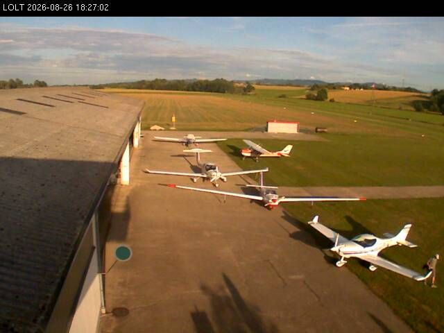 Gemeinde Seitenstetten: Flugplatz Seitenstetten (LOLT)