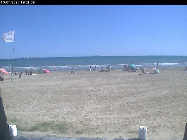 Fos-sur-Mer › South