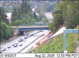 Bellevue: I-405 at MP 11.9: SE 20th St, NB