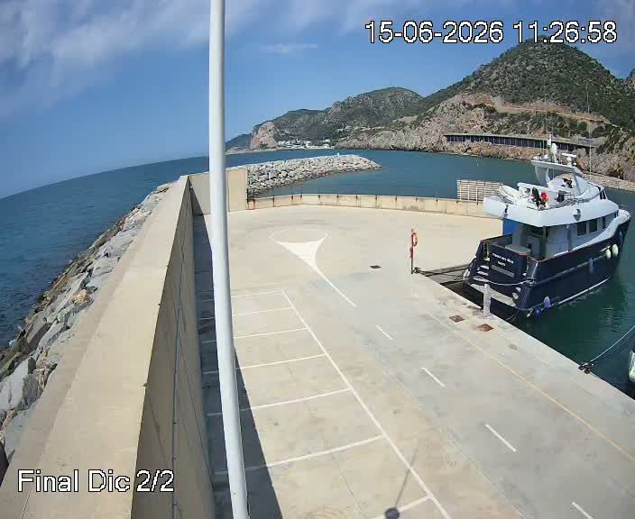 Castelldefels › West: Port Ginesta - entrada al puerto deportivo de port ginesta