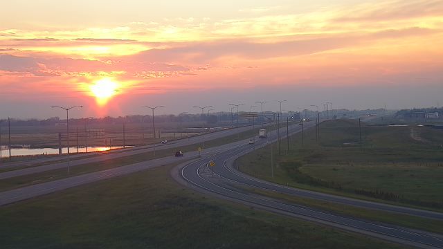 Abbeydale: Hwy 201: Stoney Trail North to 16 Avenue West