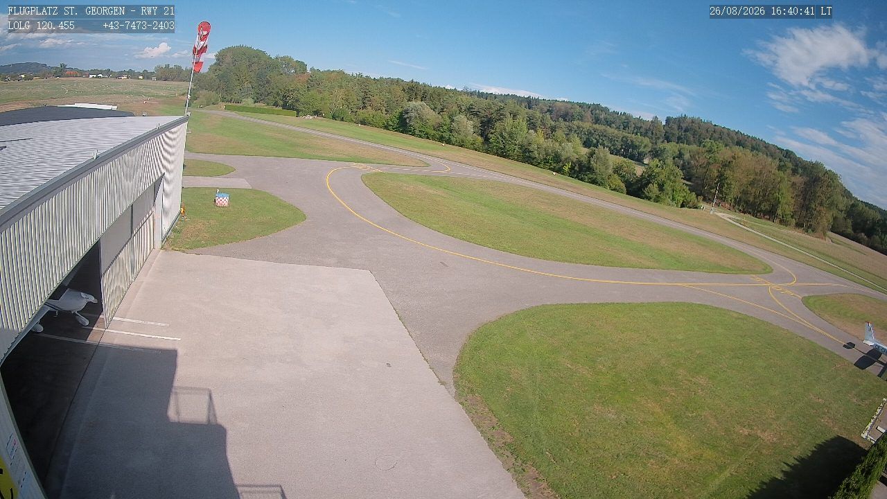 Gemeinde Sankt Georgen am Ybbsfelde › South-East: Flugplatz Sankt Georgen - Nieder - Österreich: Webcam-Towerview