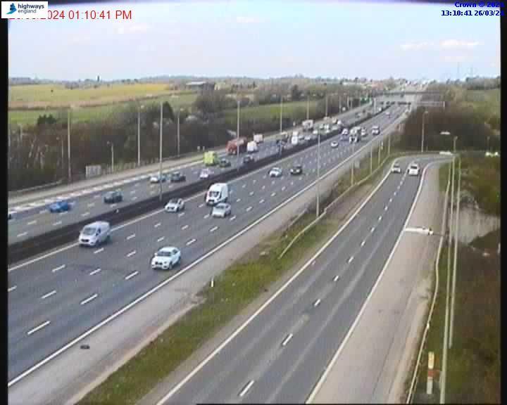 Flamstead: M1 J9