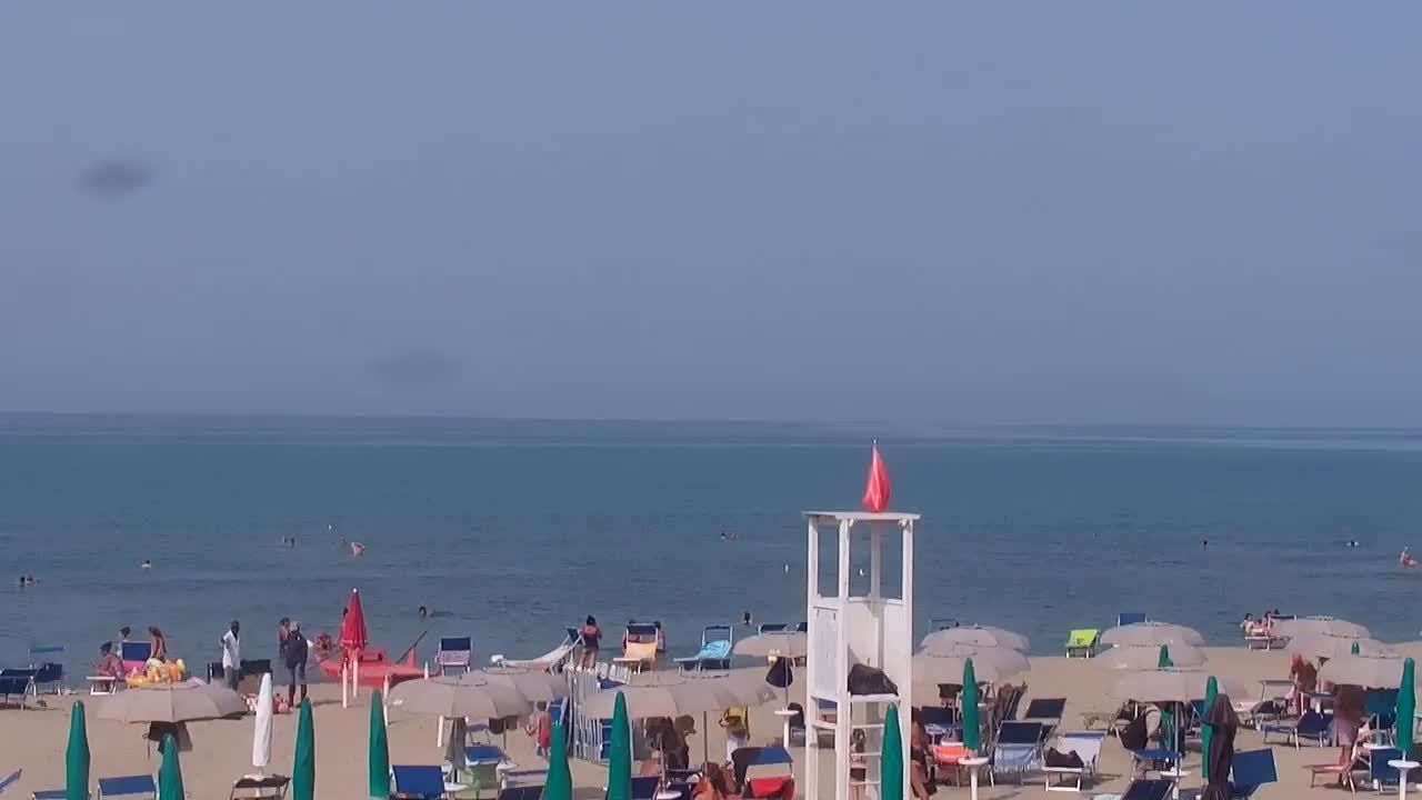 Giugliano in Campania › West: Via Varcaturo , 3 Lago Patria castel volturno: isola di ischia