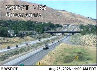 The Hills Community: I-182 at MP 2.38: Queensgate Avenue