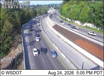 Bellevue: I-405 at MP 9.8: SE 45th St
