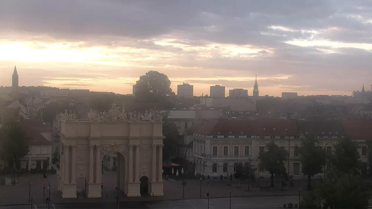 Potsdam: Hotel Am Luisenplatz Potsdam