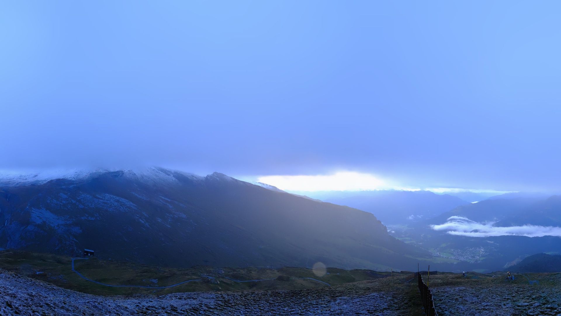 Laax: Mutta Rodunda B.V.