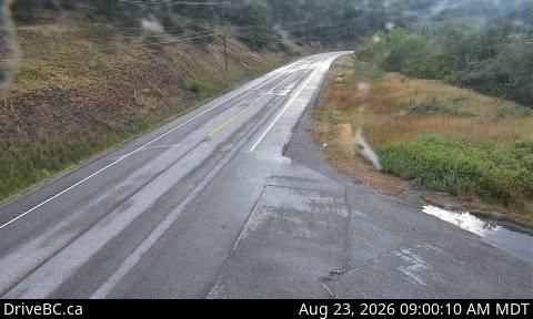 Area A › South: Hwy 95, near Quinn Creek, about 31 km north of Brisco, looking south